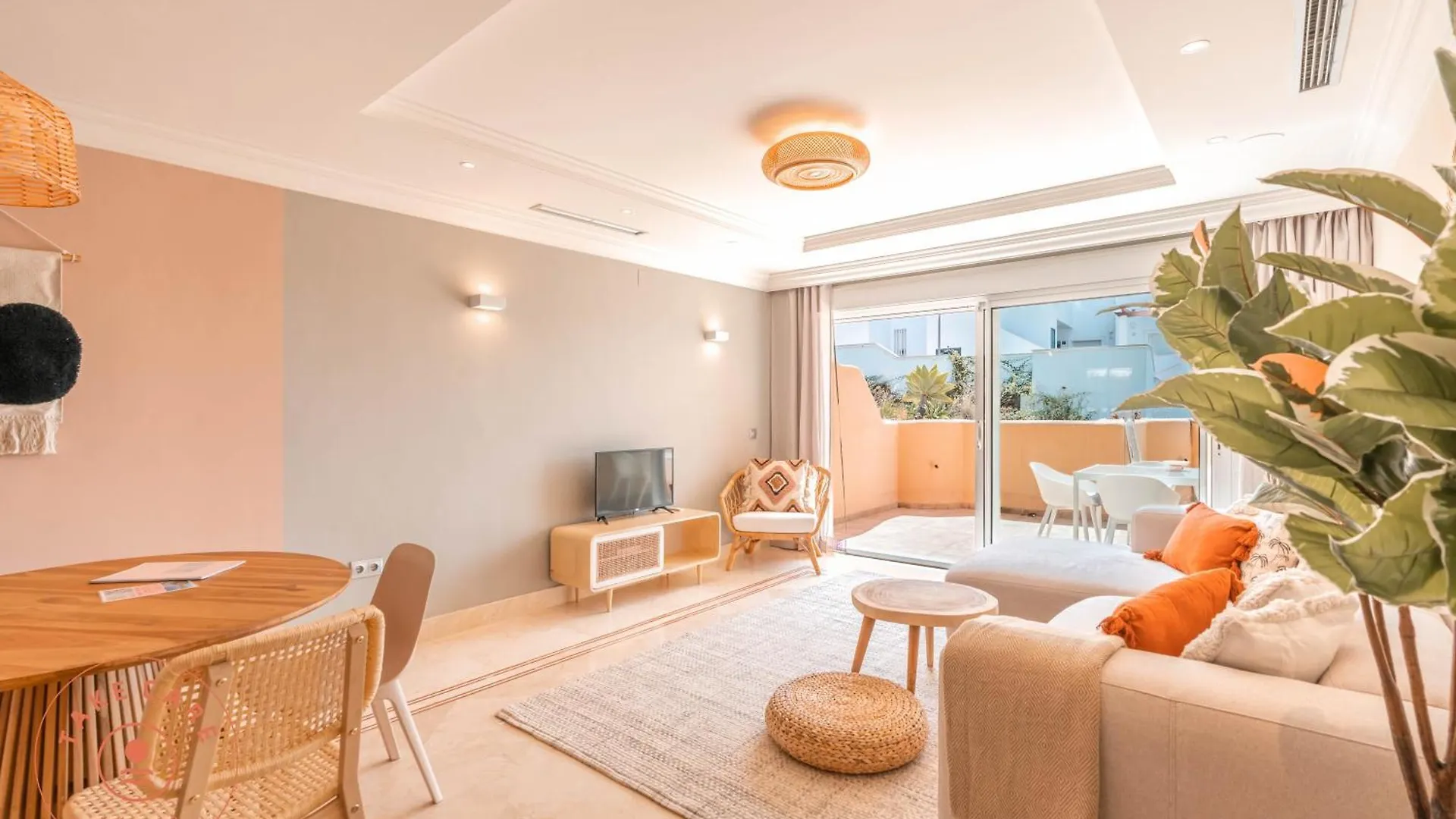 Stylish Apartment Aloha Hill Club Marbella - Tcm